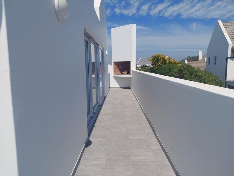 5 Bedroom Property for Sale in Britannia Bay Western Cape